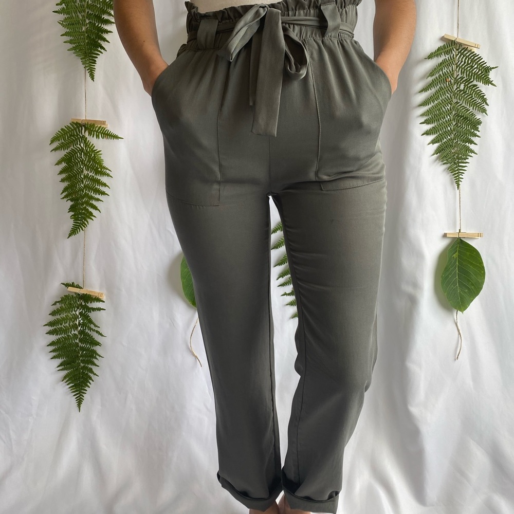 Belted Paperbag Pants
